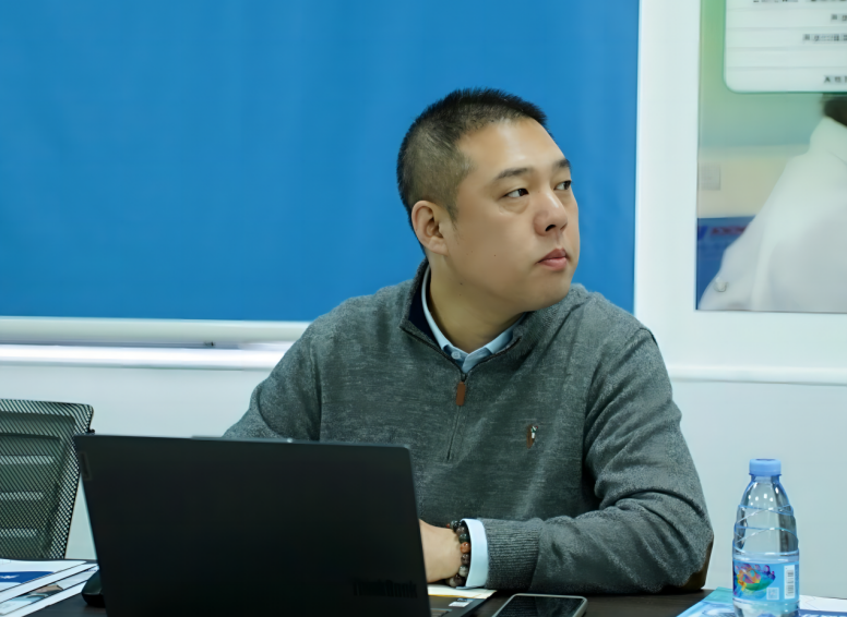 以数赋质，联通未来 | 中国联通研究院领导一行到访开云全站体育
实验室交流合作
